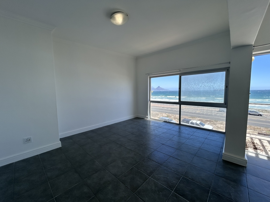 To Let 3 Bedroom Property for Rent in Beachfront Western Cape